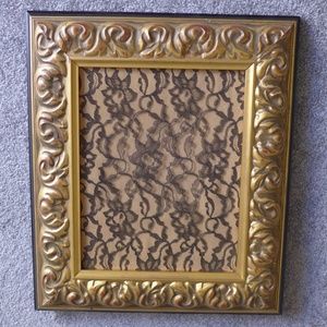 Framed Lace / Earring Jewelry Display - NWOT